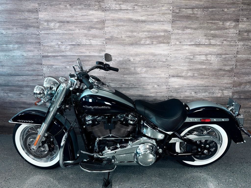 2019 Harley-Davidson FLDE Deluxe LIKE NEW! - 22884017 - 10