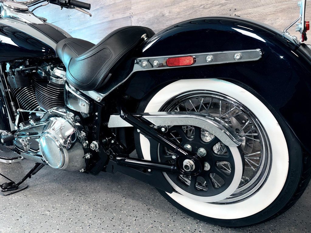 2019 Harley-Davidson FLDE Deluxe LIKE NEW! - 22884017 - 12