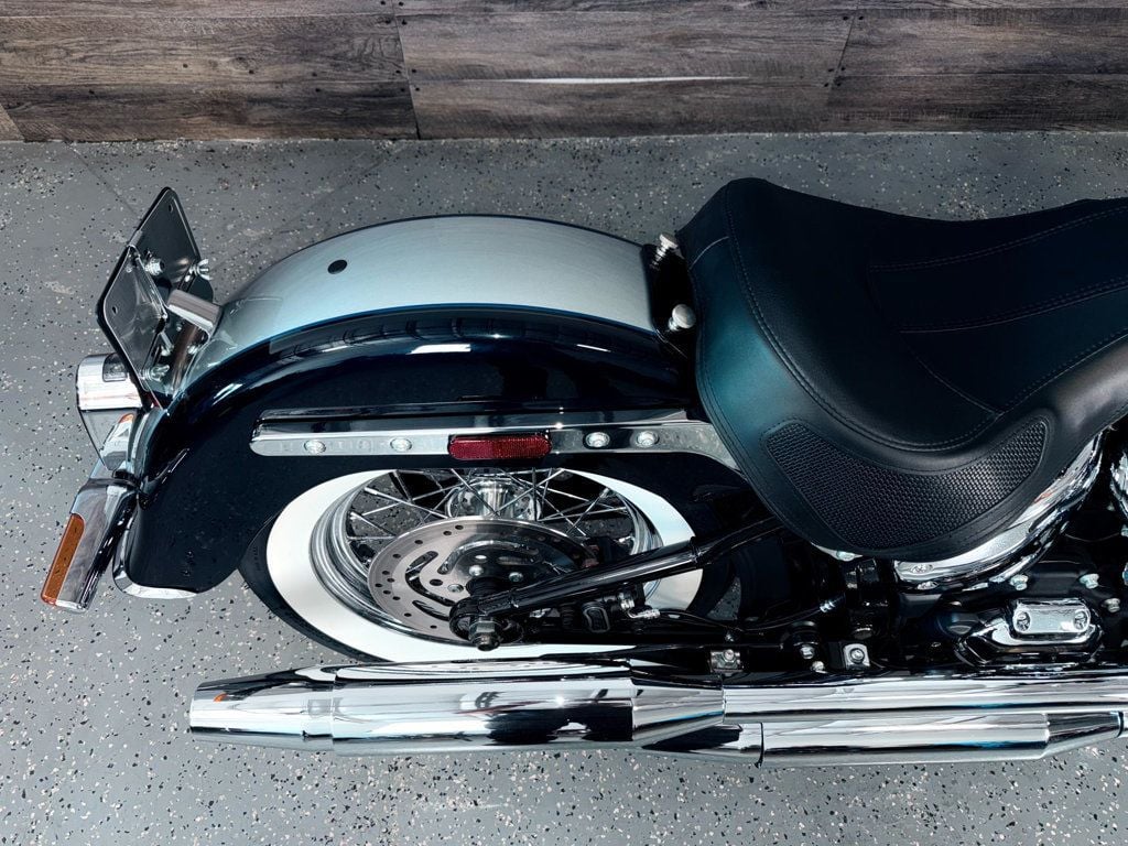 2019 Harley-Davidson FLDE Deluxe LIKE NEW! - 22884017 - 8