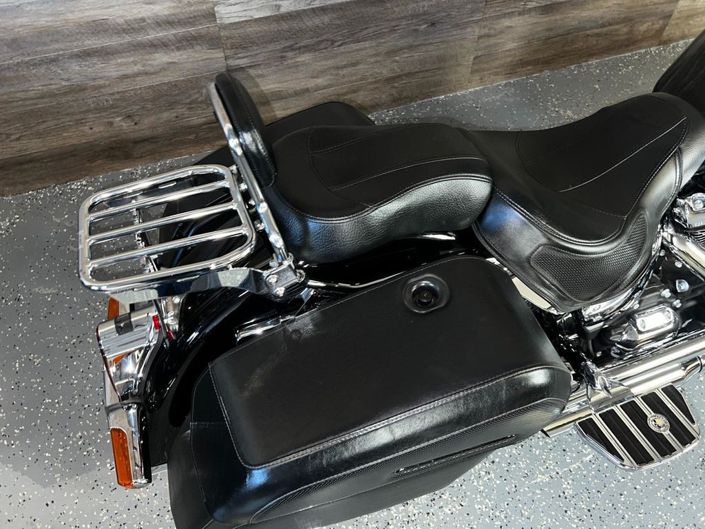2019 Harley-Davidson FLDE Deluxe Stage IV 114 Kit! - 22284363 - 5