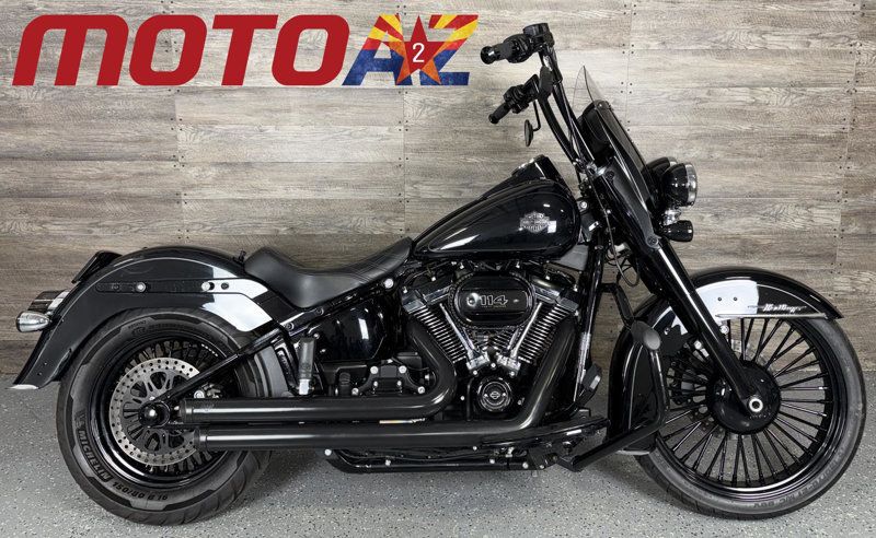 2019 Harley-Davidson FLHCS Heritage Classic 114 SUPER CLEAN! - 22979386 | Video 1
