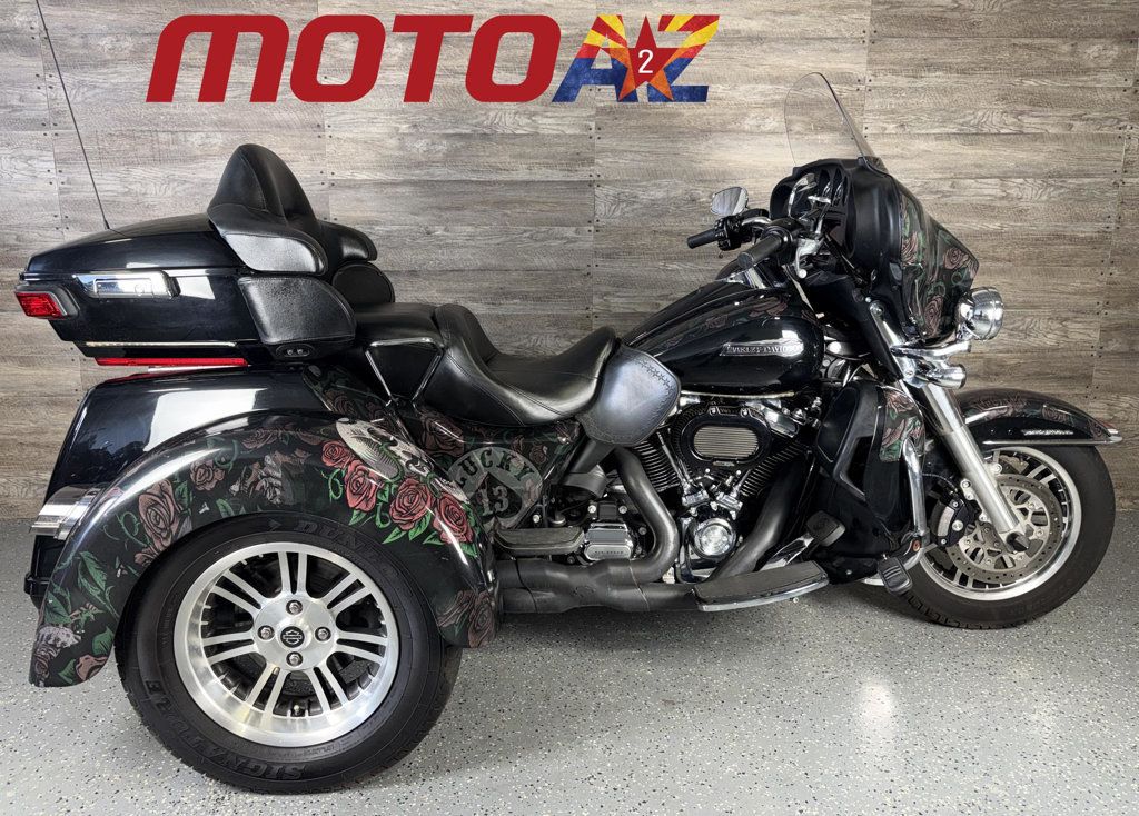 2019 Harley-Davidson FLHTCUTG Triglide Ultra Classic LOW MILES! - 23010992 | Video 1