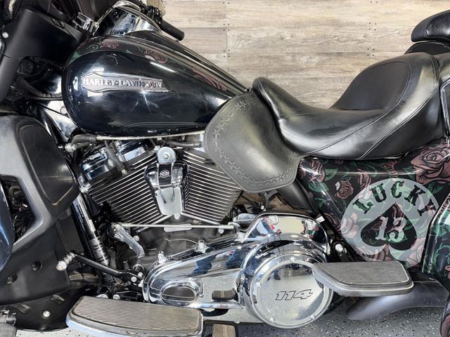 2019 Harley-Davidson FLHTCUTG Triglide Ultra Classic LOW MILES! - 23010992 - 14