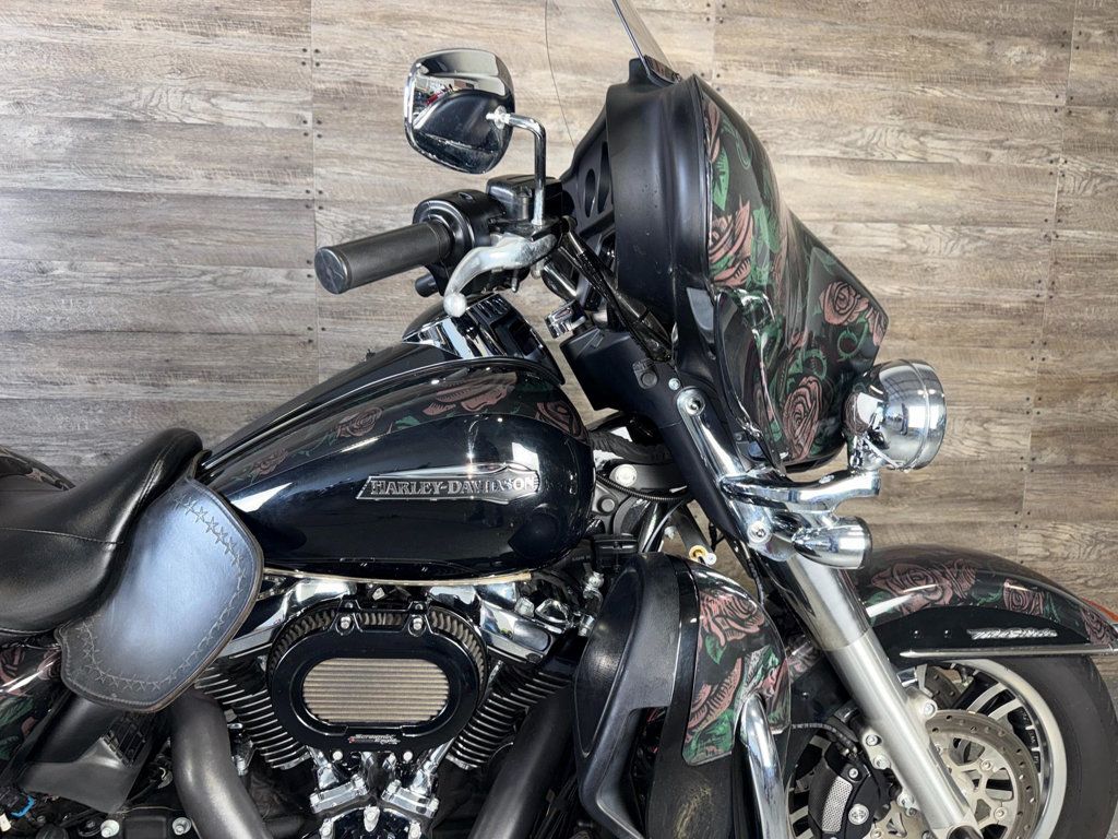 2019 Harley-Davidson FLHTCUTG Triglide Ultra Classic LOW MILES! - 23010992 - 3