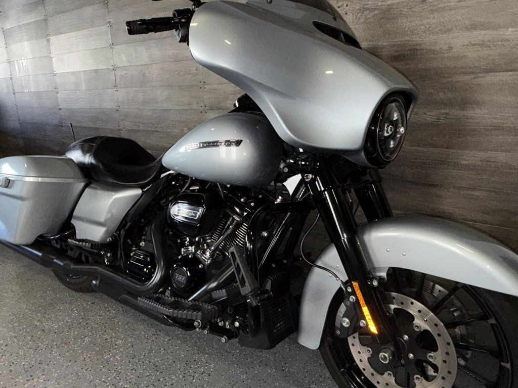 2019 Harley-Davidson FLHXS Street Glide Special 131CI Stage IV! - 22933938 - 1