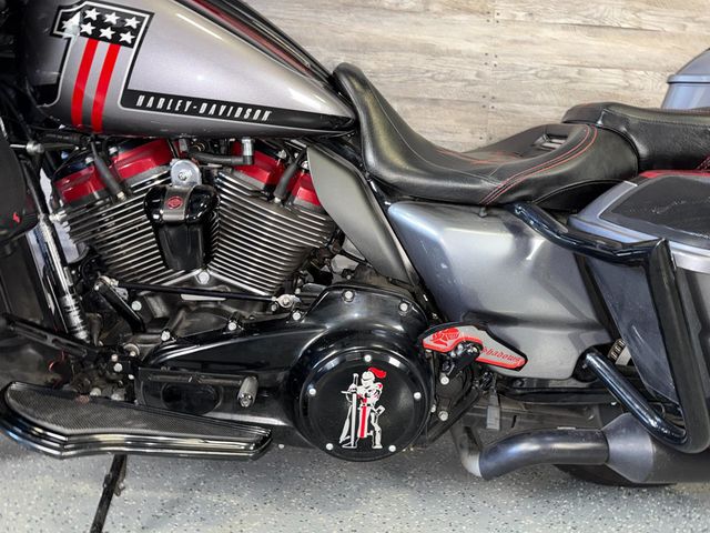 2019 Harley-Davidson FLTRXSE CVO Road Glide SUPER CLEAN! - 23025011 - 13