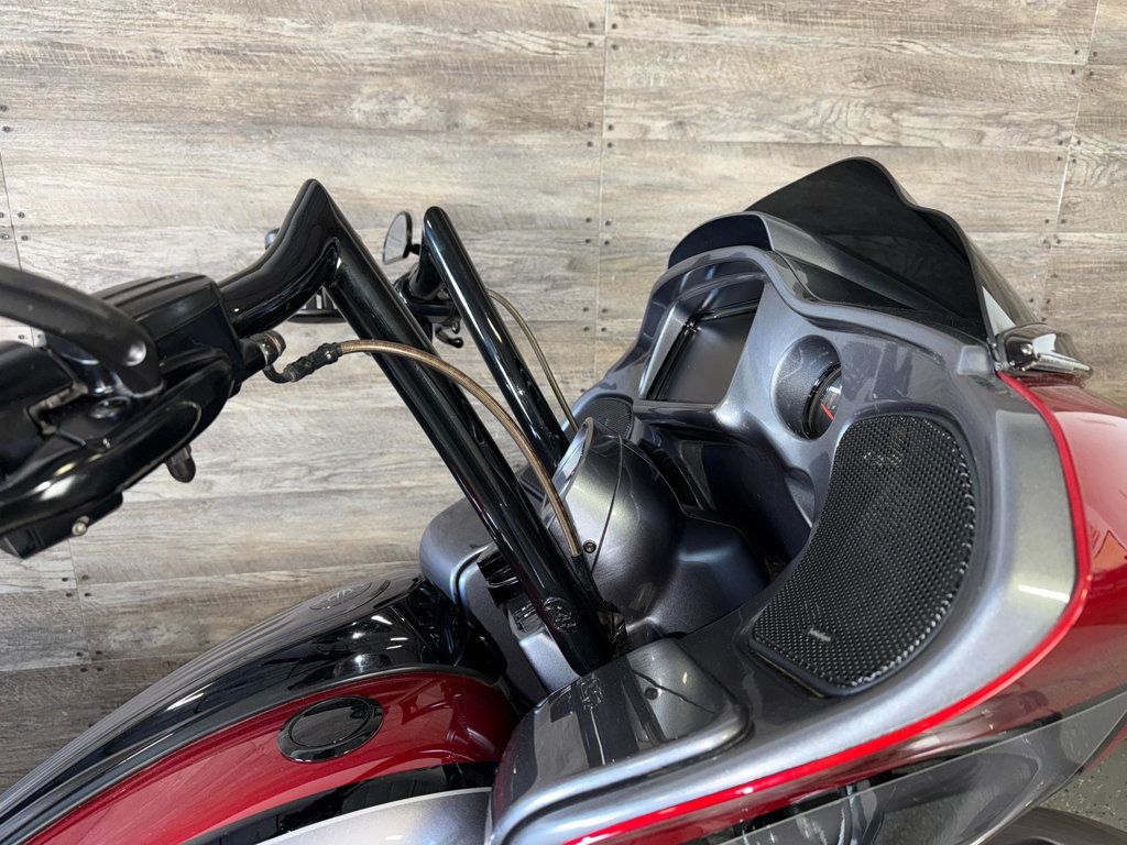 2019 Harley-Davidson FLTRXSE CVO Road Glide SUPER CLEAN! - 23025011 - 7