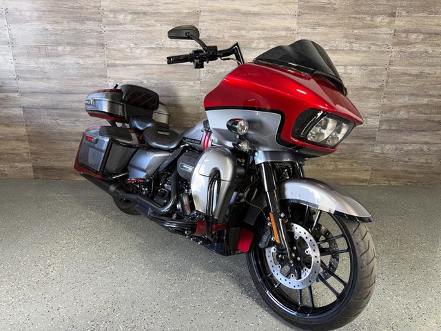 2019 Harley-Davidson FLTRXSE CVO Road Glide SUPER CLEAN! - 23025011 - 8