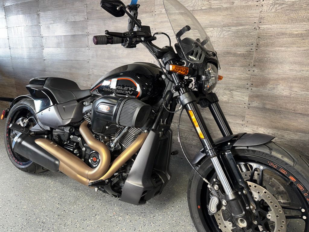 2019 Harley-Davidson FXDRS FXDR 114 SUPER CLEAN! - 23059336 | Video 2