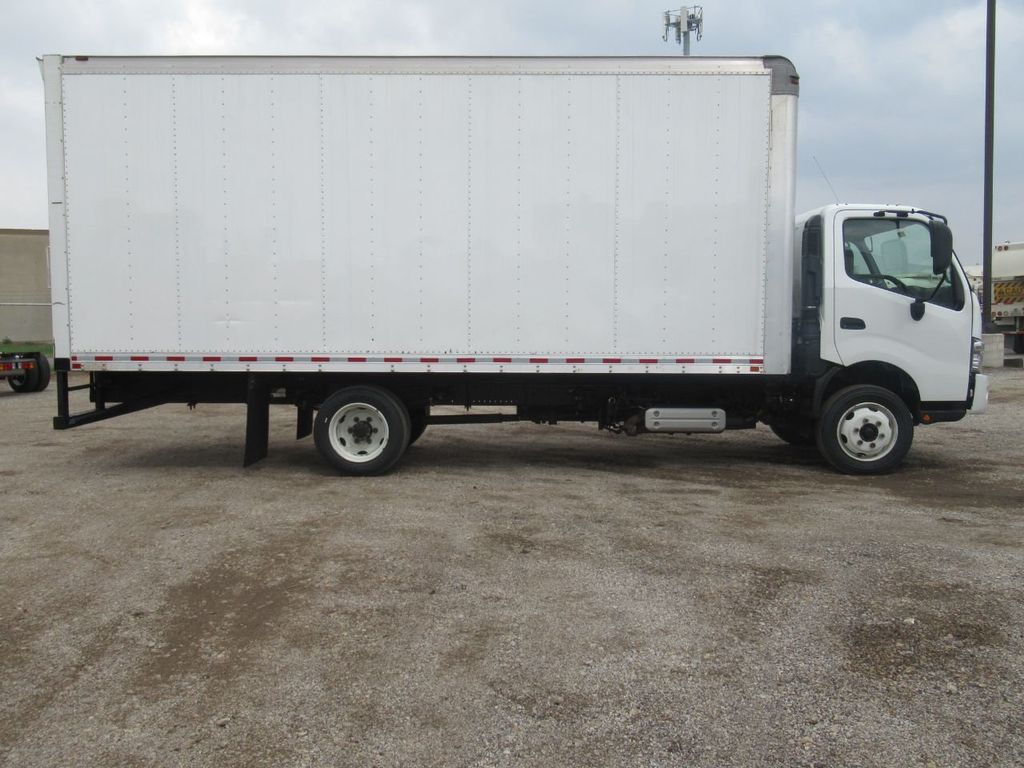 2019 HINO 195 (20ft Box with ICC Bumper) - 21832137 - 6