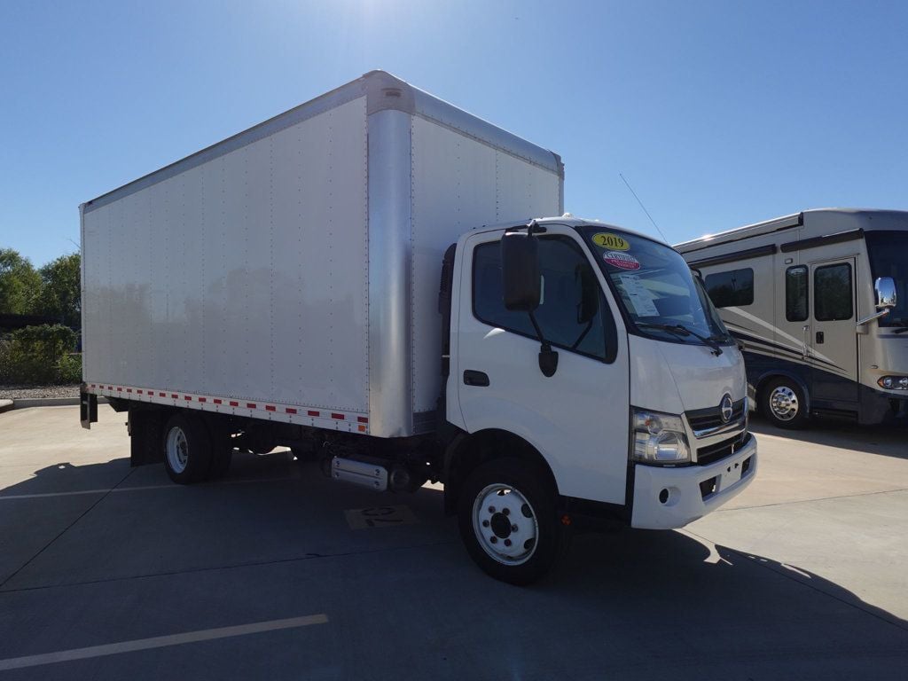 2019 HINO 195 (20ft Box w/ Lift Gate) - 21832137 - 0