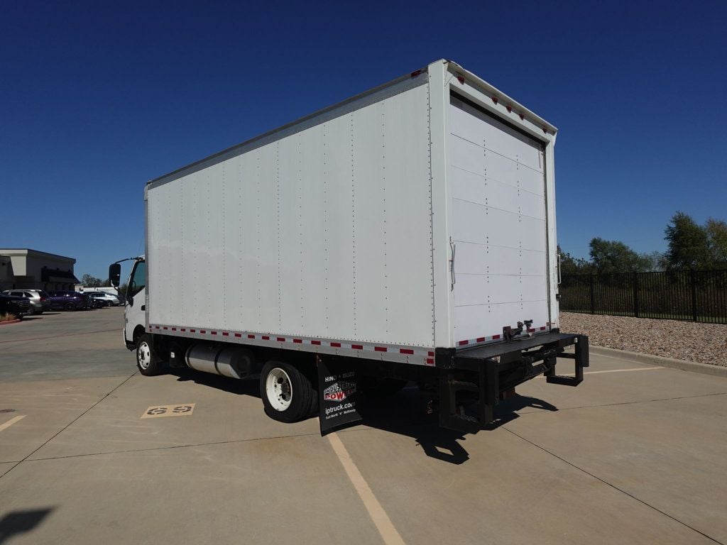 2019 HINO 195 (20ft Box w/ Lift Gate) - 21832137 - 5