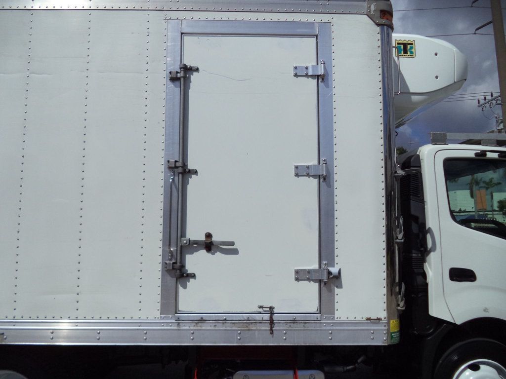 2019 HINO 195 w/ 16ft Refrigerated Box Truck Thermo King T580R - 23007086 - 33
