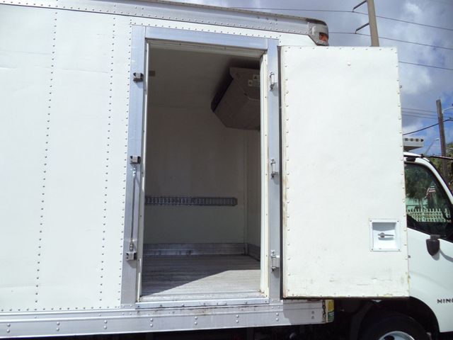 2019 HINO 195 w/ 16ft Refrigerated Box Truck Thermo King T580R - 23007086 - 35