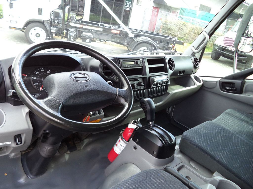 2019 HINO 195 w/ 16ft Refrigerated Box Truck Thermo King T580R - 23007086 - 42