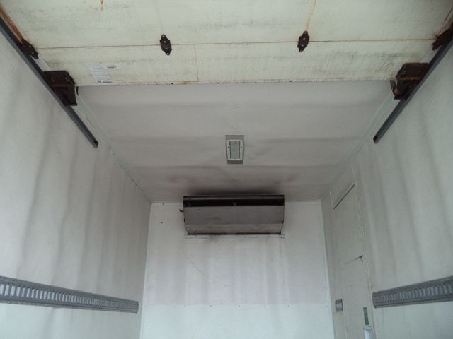 2019 HINO 195 w/ 16ft Refrigerated Box Truck Thermo King T580R - 23038268 - 30