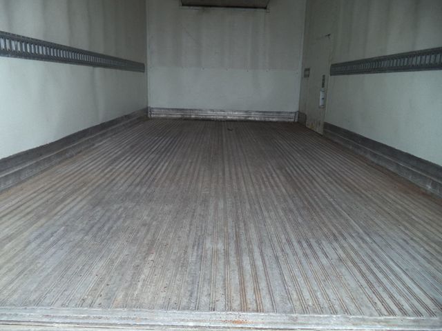 2019 HINO 195 w/ 16ft Refrigerated Box Truck Thermo King T580R - 23038268 - 31