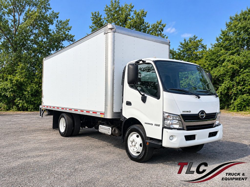 2019 HINO 195 w/ 18ft Box Truck Dry Cargo Truck & Aluminum Liftgate - 23095774 - 0