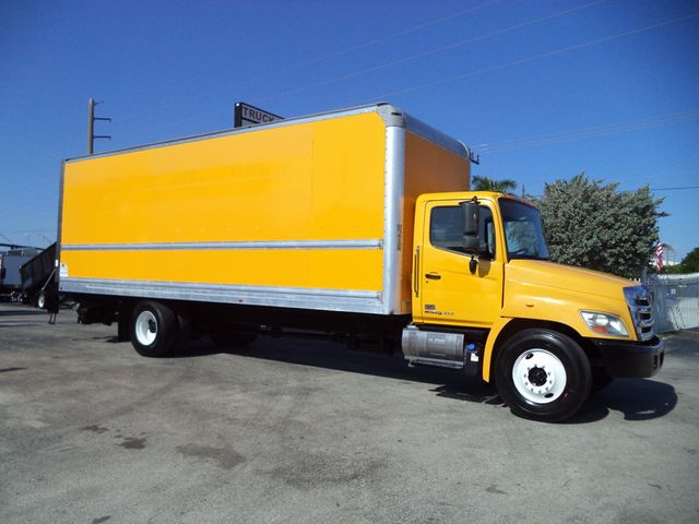 2019 HINO 268A 26ft Dry Freight Box Truck Moving Truck With Liftgate - 23022616 - 1