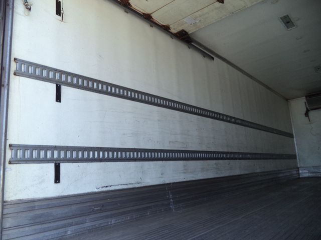 2019 HINO 268A w/ 26ft Refrigerated Box Truck Carrier Supra 860 Reefer - 22872036 - 23