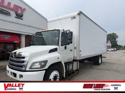 2019 HINO 338