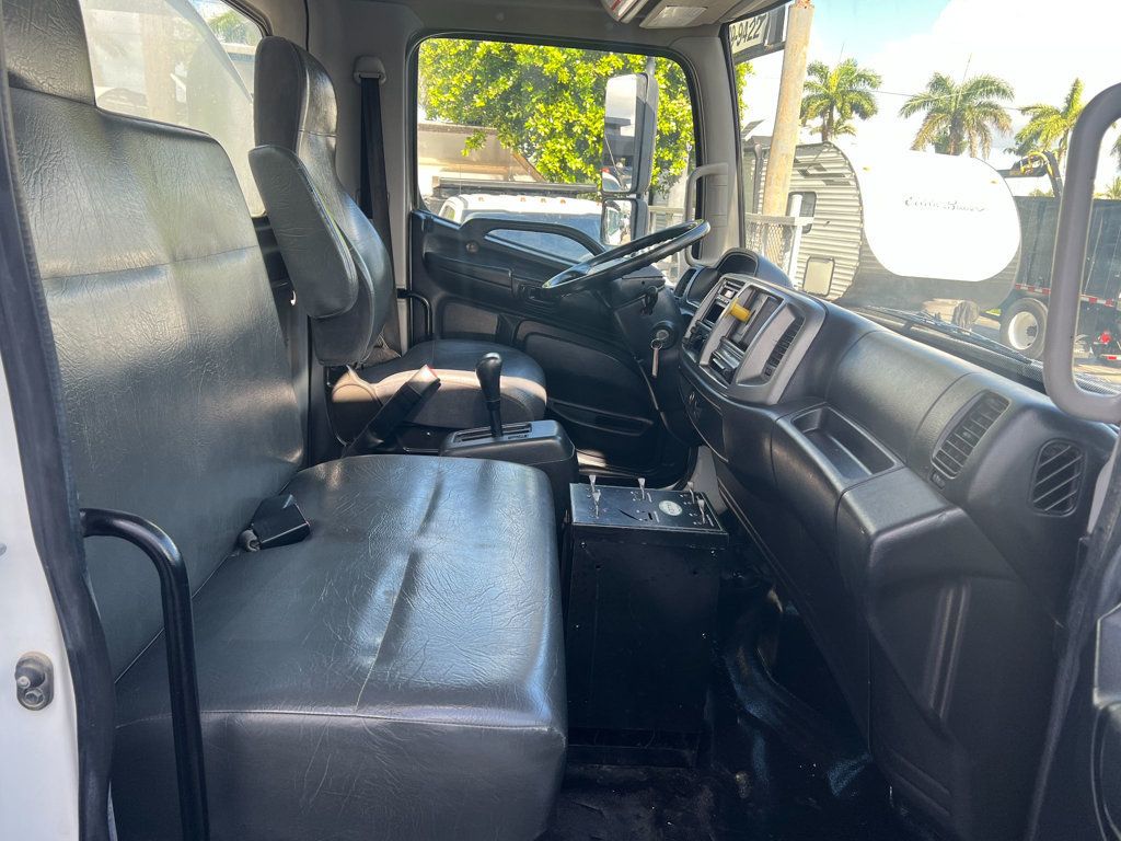 2019 HINO 338 w/ Valew 2000 Gallon Steel Water Tank & Sprayers - 23072384 - 22