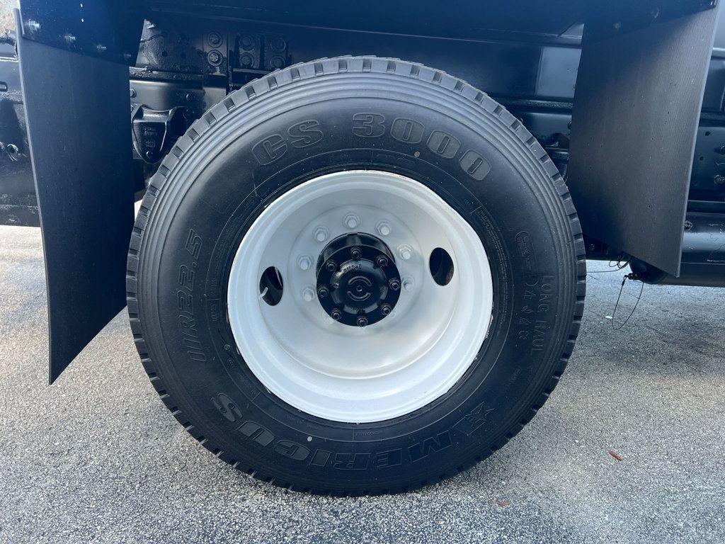 2019 HINO 338 w/ Valew 2000 Gallon Steel Water Tank & Sprayers - 23072384 - 32