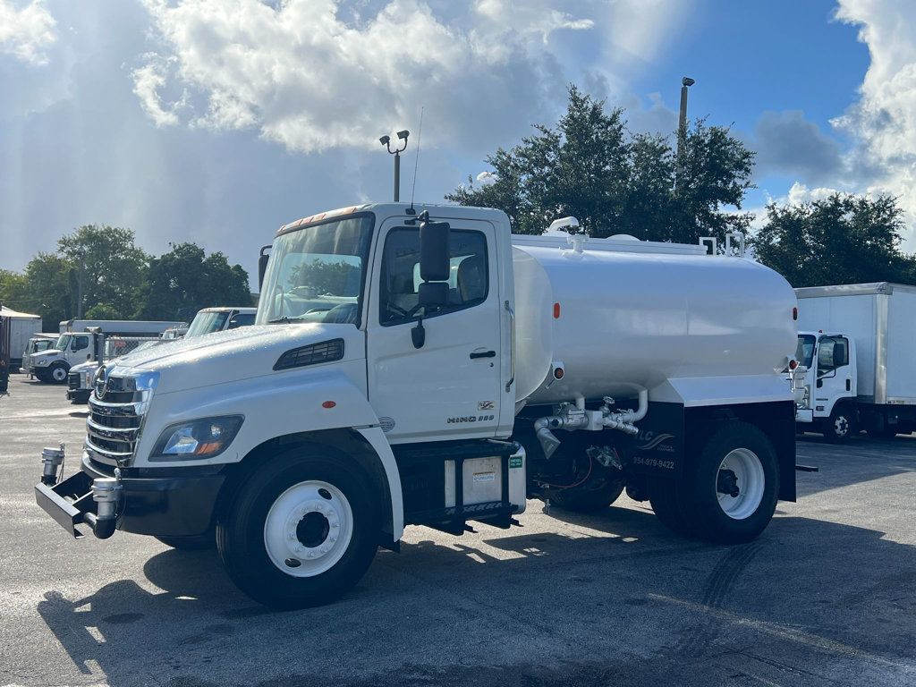 2019 HINO 338 w/ Valew 2000 Gallon Steel Water Tank & Sprayers - 23072384 - 3
