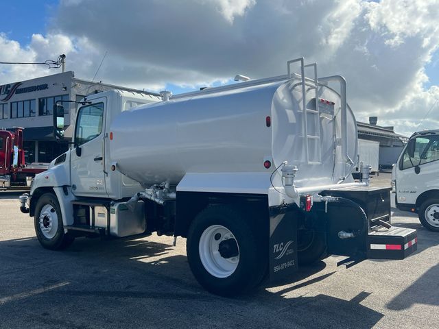 2019 HINO 338 w/ Valew 2000 Gallon Steel Water Tank & Sprayers - 23072384 - 5