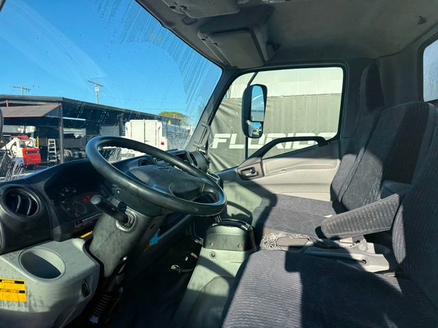2019 HINO XJC740 / XFC740  24' Box Truck  - 22967429 - 6