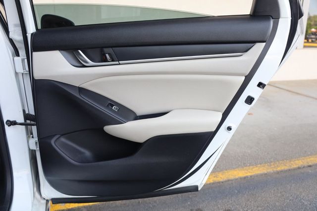 2019 Honda Accord Hybrid EX - 23036077 - 22