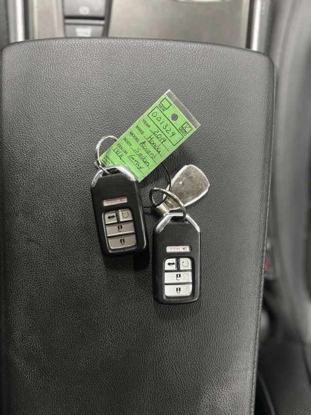 2019 Honda Accord Hybrid EX-L Sedan - 22992728 - 37