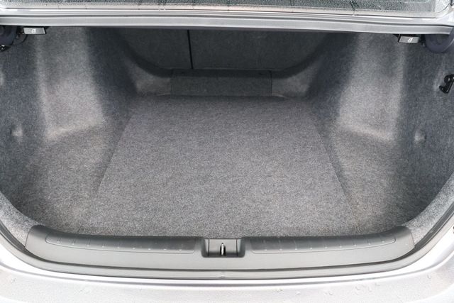 2019 Honda Accord Hybrid EX-L Sedan - 22917727 - 19