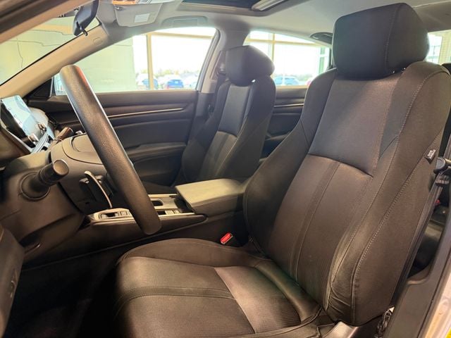 2019 Honda Accord Hybrid EX Sedan - 23015906 - 19