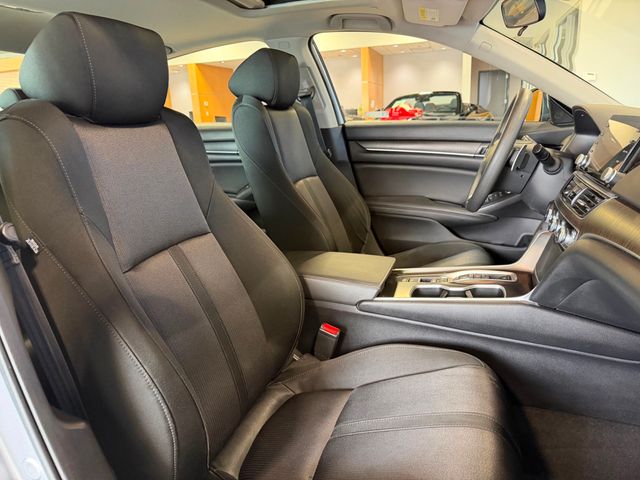 2019 Honda Accord Hybrid EX Sedan - 23015906 - 22