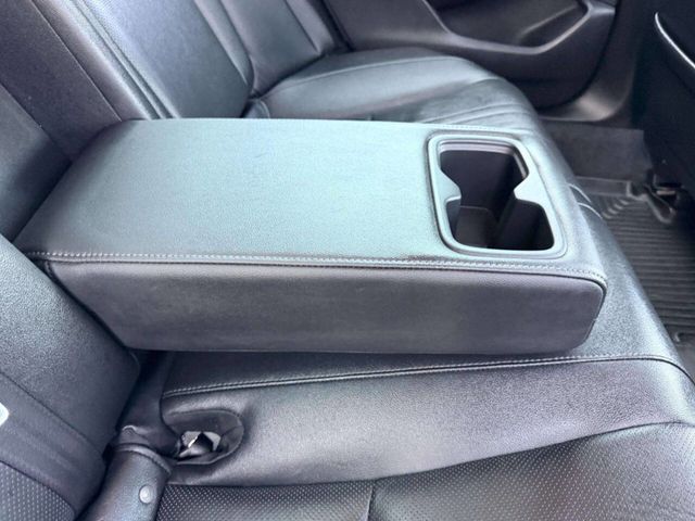 2019 Honda Accord Hybrid Touring Sedan - 23059581 - 27