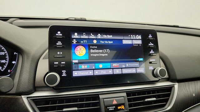 2019 Honda Accord Hybrid Touring Sedan - 22952606 - 16