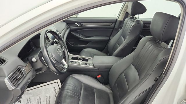 2019 Honda Accord Hybrid Touring Sedan - 22952606 - 18