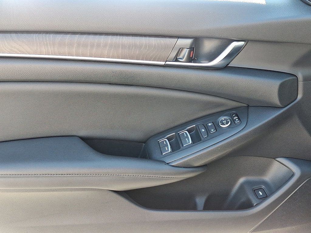 2019 Honda Accord EX 1.5T photo 12