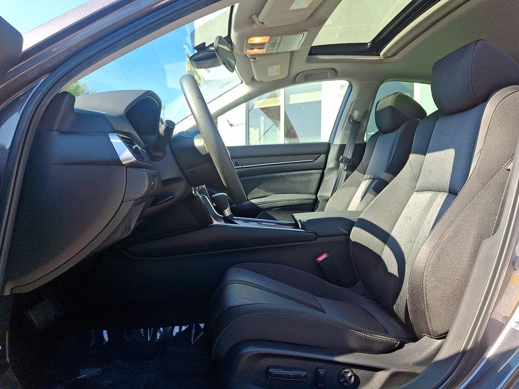 2019 Honda Accord EX 1.5T photo 13