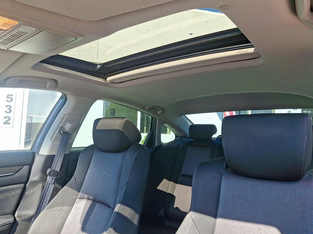 2019 Honda Accord EX 1.5T photo 14