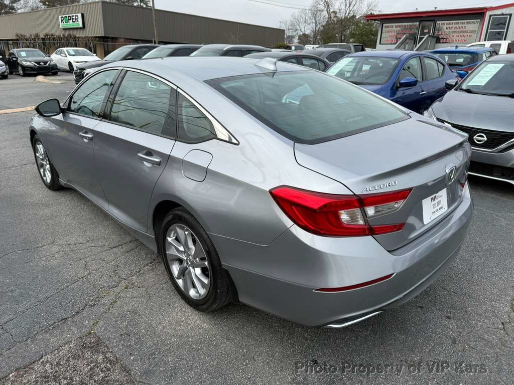 2019 Honda Accord Sedan LX 1.5T CVT - 22978771 - 6