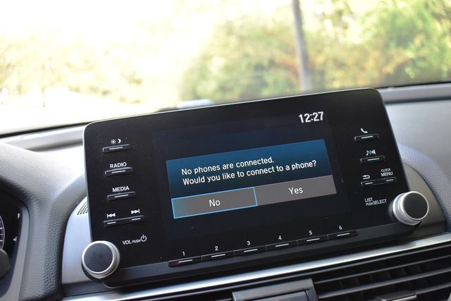 2019 Honda Accord Sedan LX 1.5T CVT - 23089855 - 11