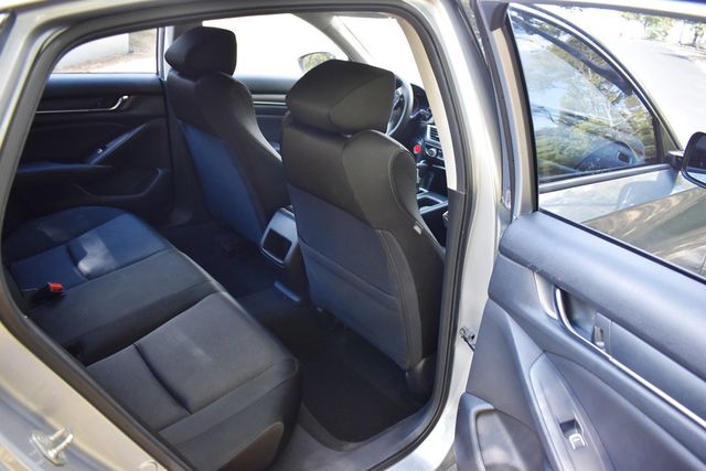 2019 Honda Accord Sedan LX 1.5T CVT - 23089855 - 34