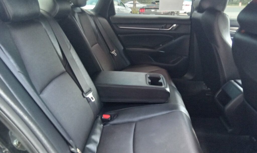 2019 Honda Accord Sport 1.5T photo 10