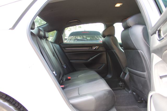 2019 Honda Accord Sedan Sport 1.5T CVT - 22908329 - 32