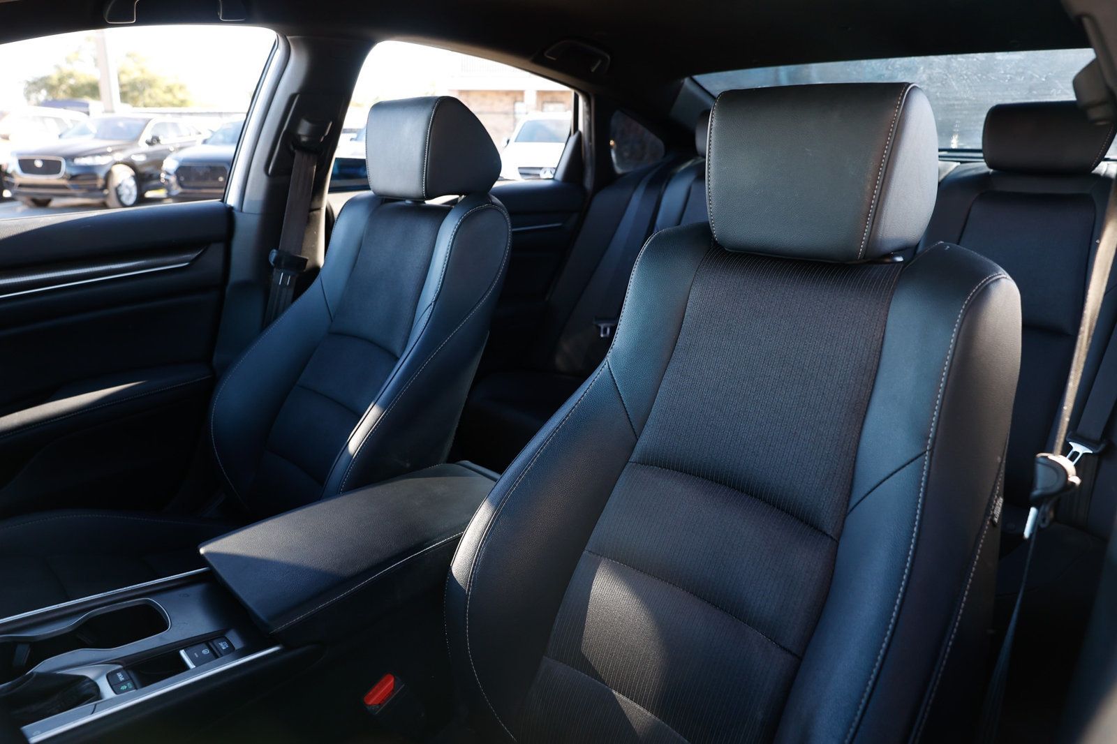 2019 Honda Accord Sport 1.5T photo 2