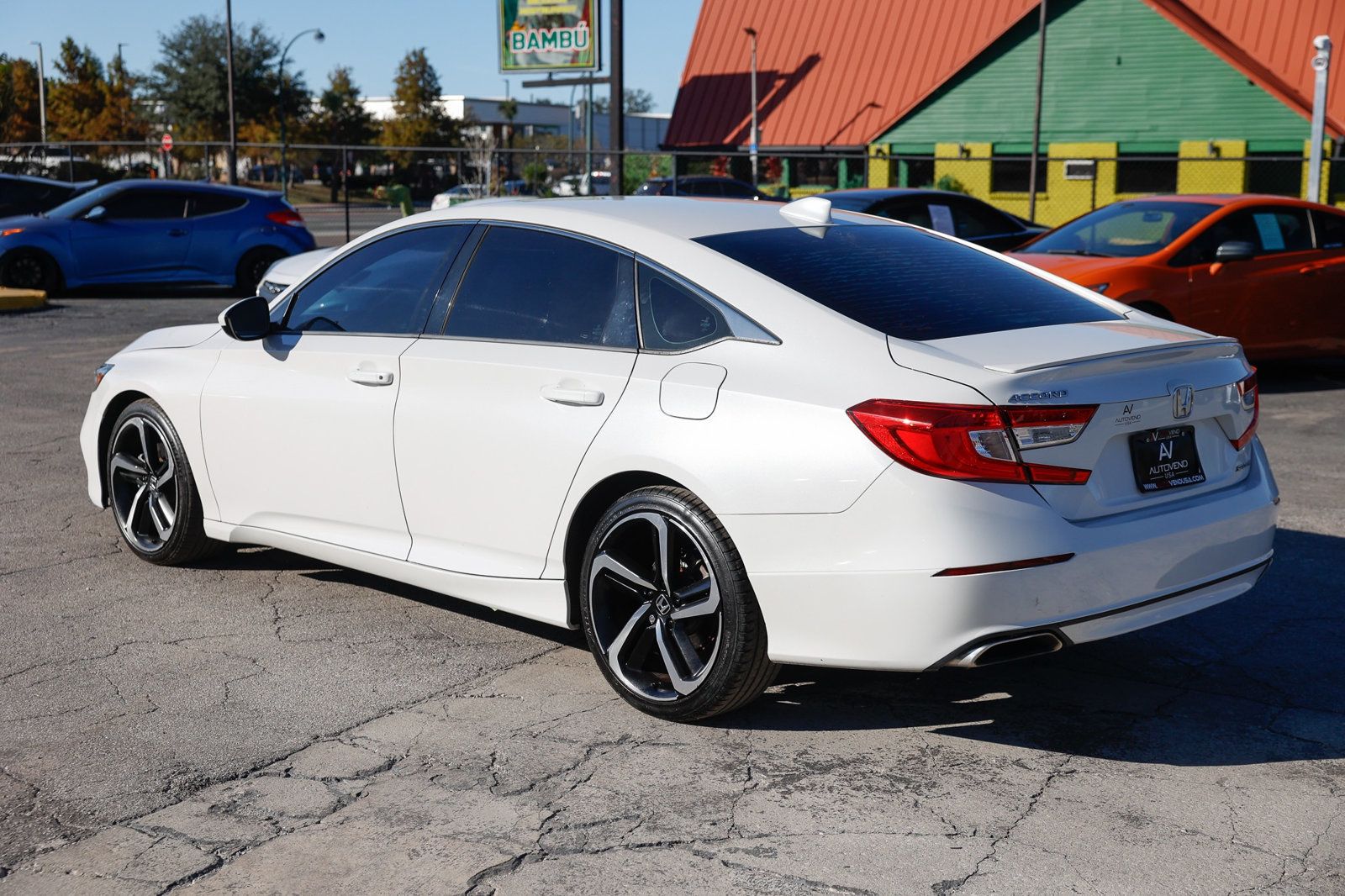 2019 Honda Accord Sport 1.5T photo 3