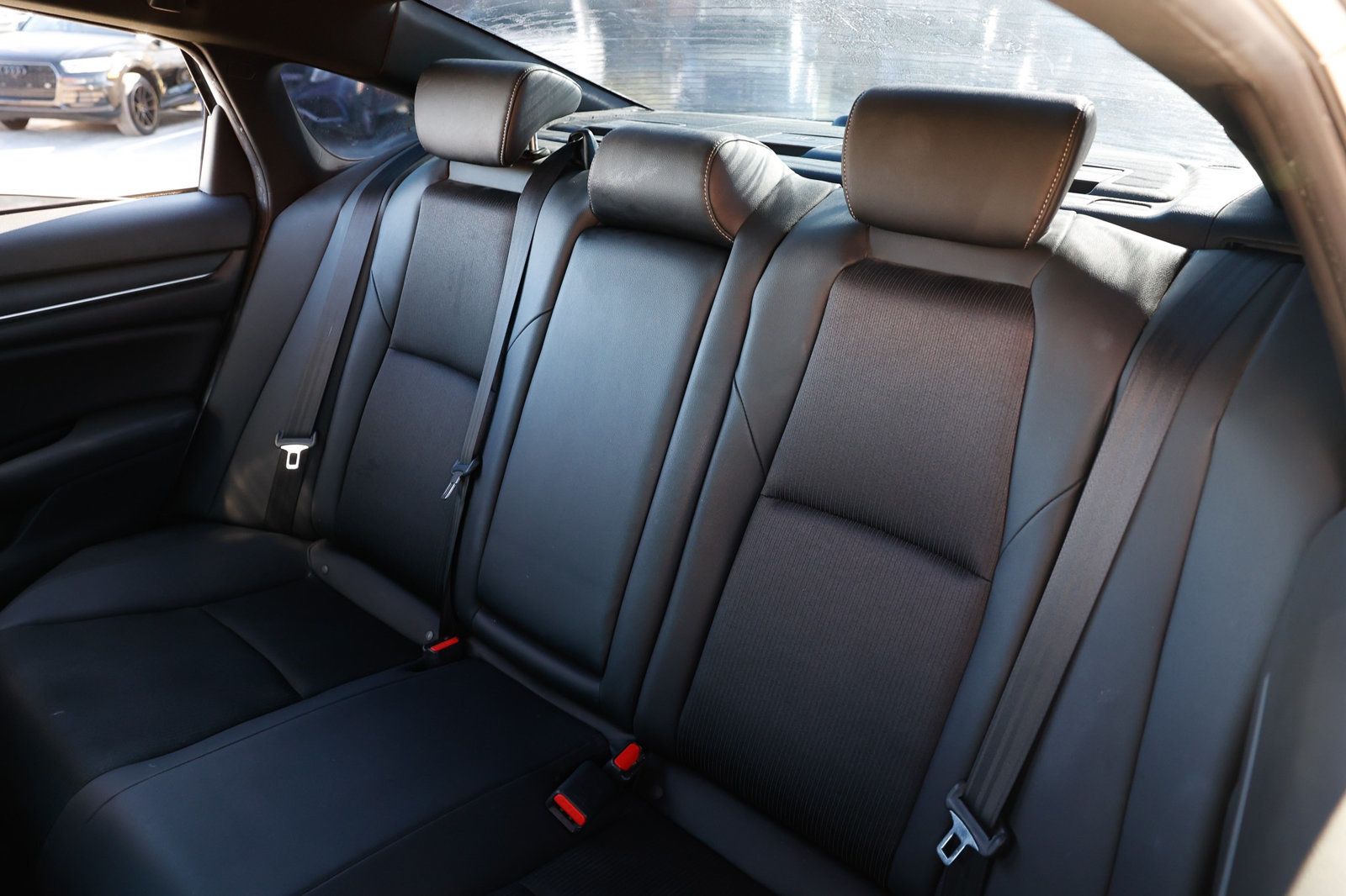 2019 Honda Accord Sport 1.5T photo 4