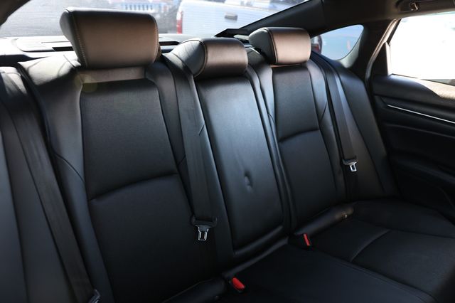 2019 Honda Accord Sedan Sport 2.0T Manual - 22978548 - 16